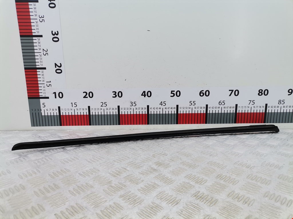 Молдинг лобового стекла AUDI A4 B6 2001-2005