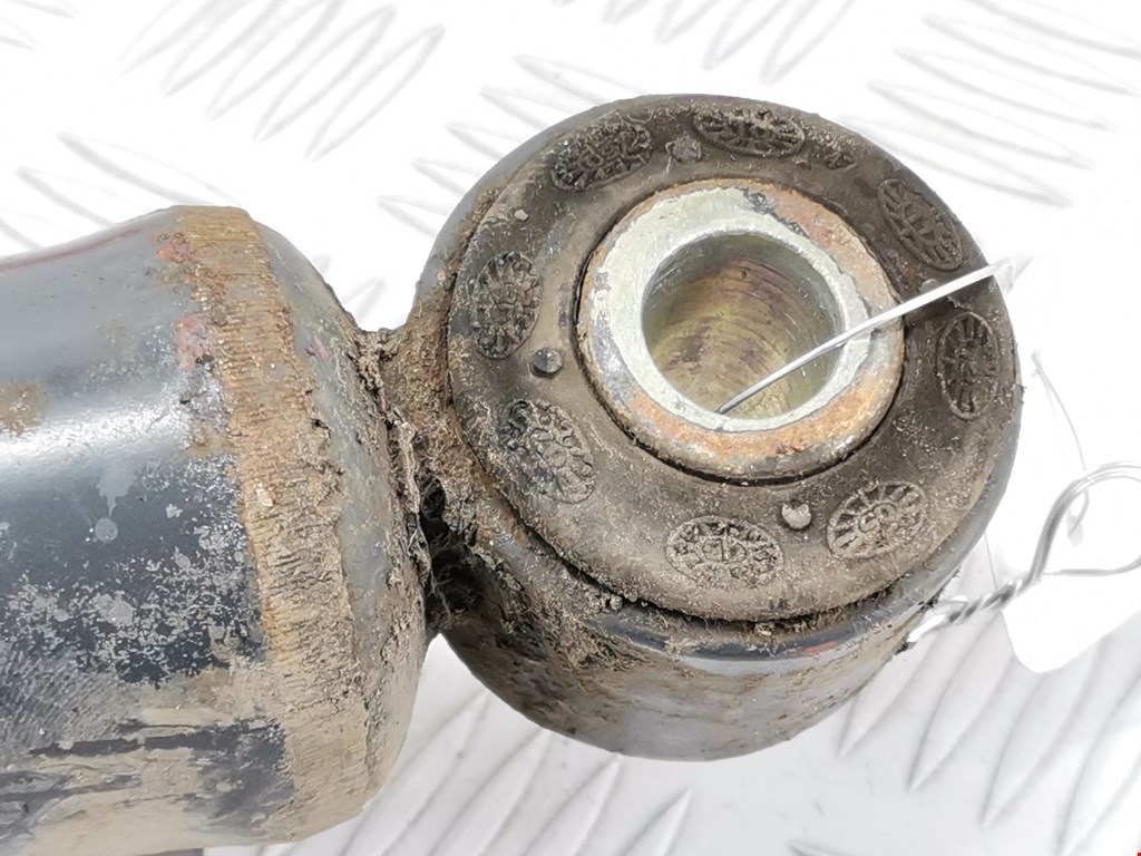 Амортизатор передний правый IVECO Daily IV 2006-2011