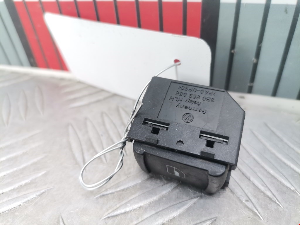 Кнопка стеклоподъемника SKODA Octavia A4 1U- 1997-2010