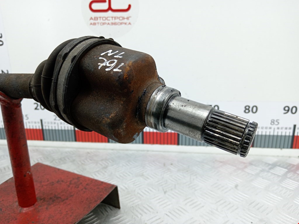 Полуось (привод, приводной вал) передняя левая FORD Mondeo III 2000-2007