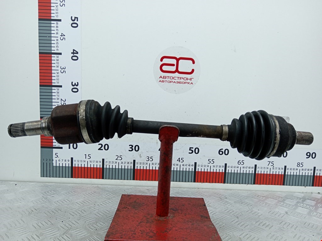 Полуось (привод, приводной вал) передняя левая VOLVO C30 2006-2013