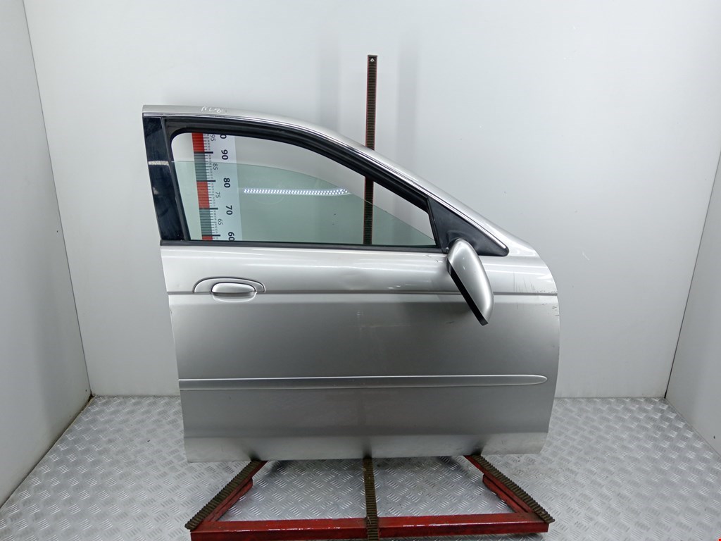 Стекло двери передней правой Jaguar S-Type (1998-2008)