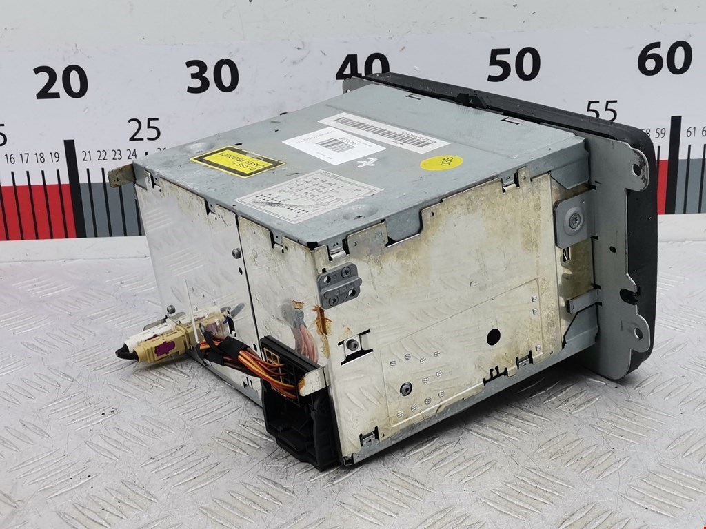 Магнитола VOLKSWAGEN Touran 2003-2010