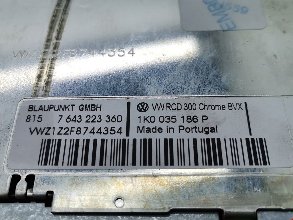 Магнитола VOLKSWAGEN Touran 2003-2010