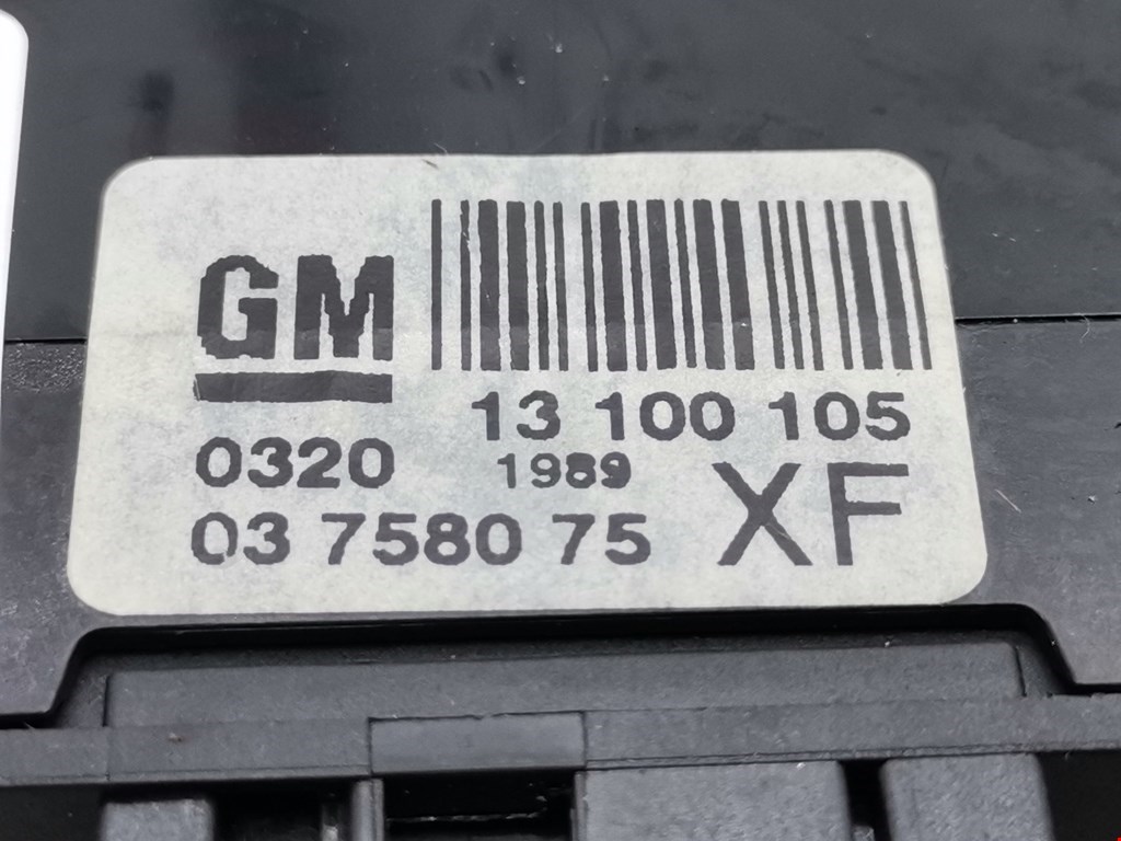 Кнопка аварийной сигнализации (аварийки) OPEL Astra H/Family 2004-2015