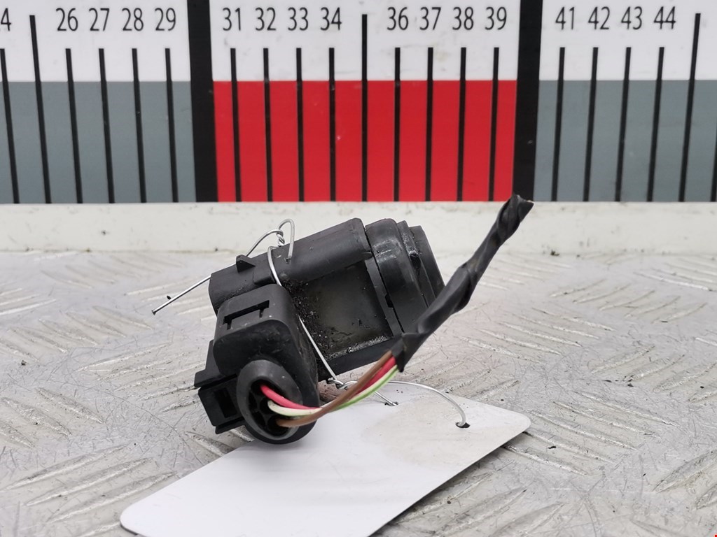 Датчик парковки VOLKSWAGEN Touran 2003-2010