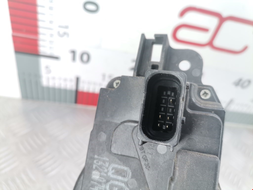 Замок двери передней правой OPEL Astra H/Family 2004-2015