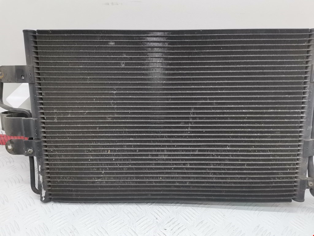 Радиатор кондиционера VOLKSWAGEN Golf IV 1997-2003