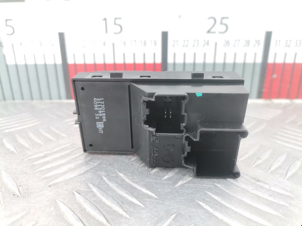 Кнопка стеклоподъемника OPEL Meriva B 2010-2018