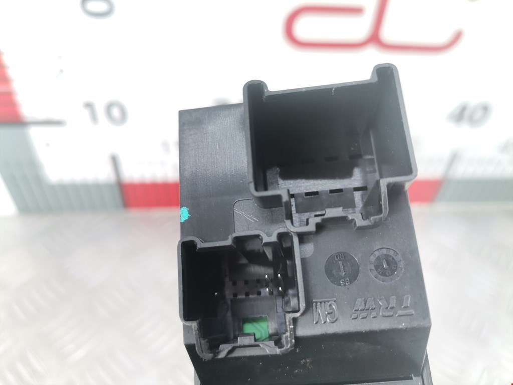 Кнопка стеклоподъемника OPEL Meriva B 2010-2018