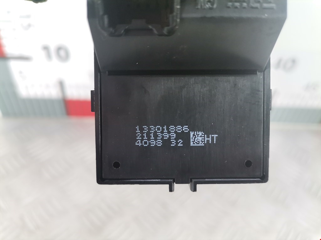 Кнопка стеклоподъемника OPEL Meriva B 2010-2018