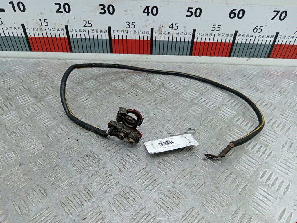 Клемма аккумулятора (плюс) + NISSAN Almera N16 2000-2006