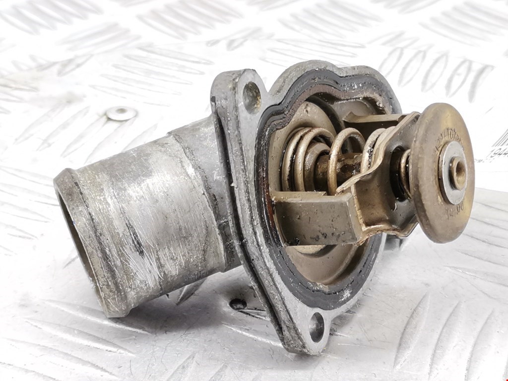 Корпус термостата OPEL Corsa C 2000-2006