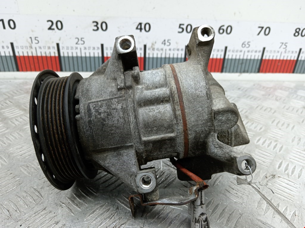 Компрессор кондиционера (системы кондиционирования) TOYOTA Corolla E120 2001-2006