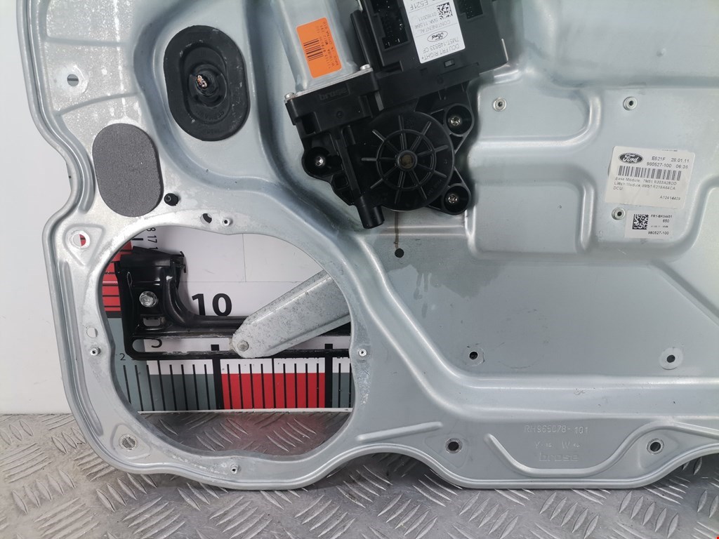 Стеклоподъемник передний правый FORD Kuga 2008-2012