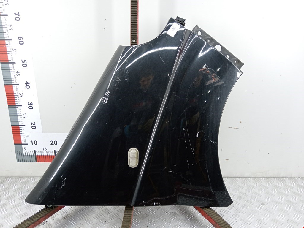 Крыло переднее правое OPEL Vivaro A 2001-2014