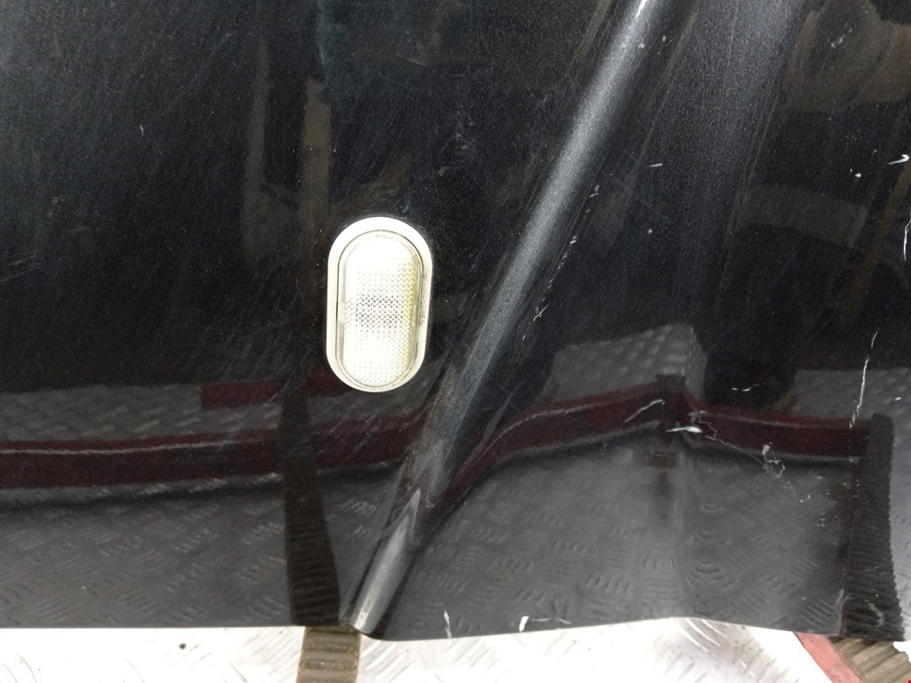 Крыло переднее правое OPEL Vivaro A 2001-2014