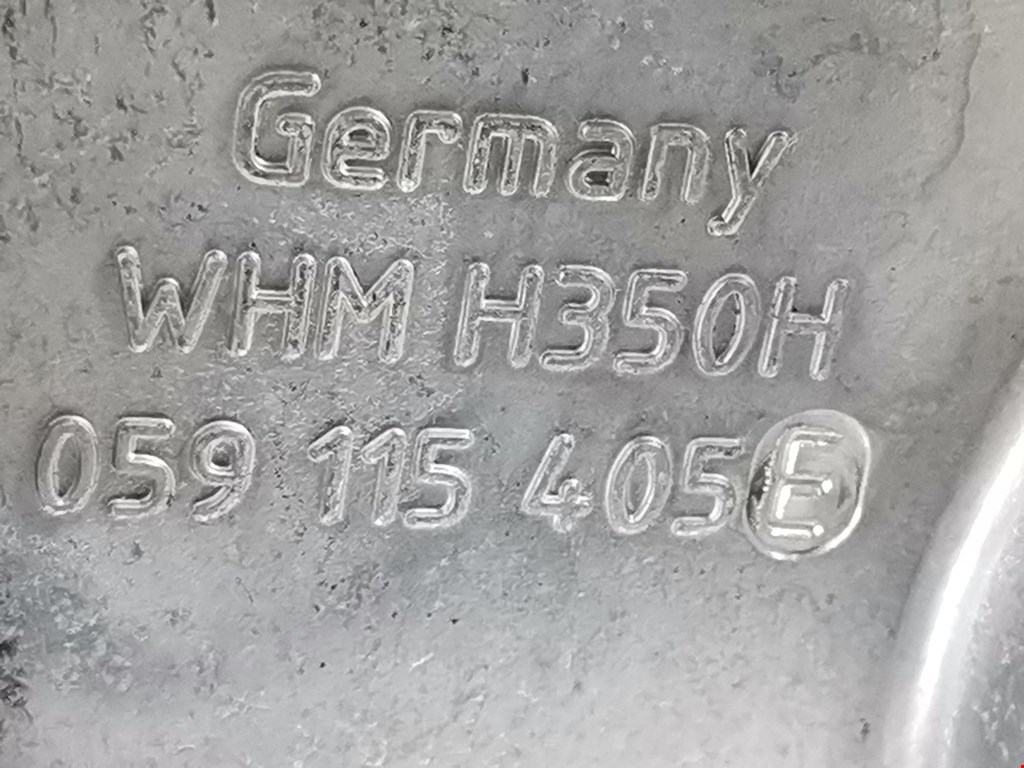 Корпус масляного фильтра AUDI A4 B5 1995-2001