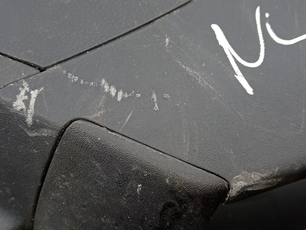 Консоль VOLVO C30 2006-2013