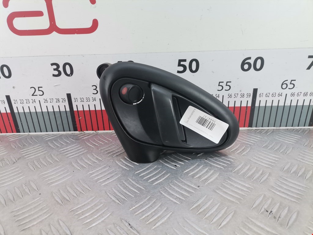 Ручка дверная задняя внутренняя правая CITROEN Xsara 1997-2000