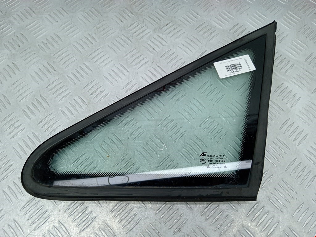 Стекло кузовное глухое левое SEAT Alhambra 1996-2010