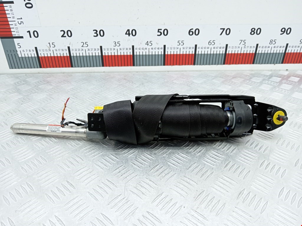 Ремень безопасности передний правый VOLVO C30 2006-2013