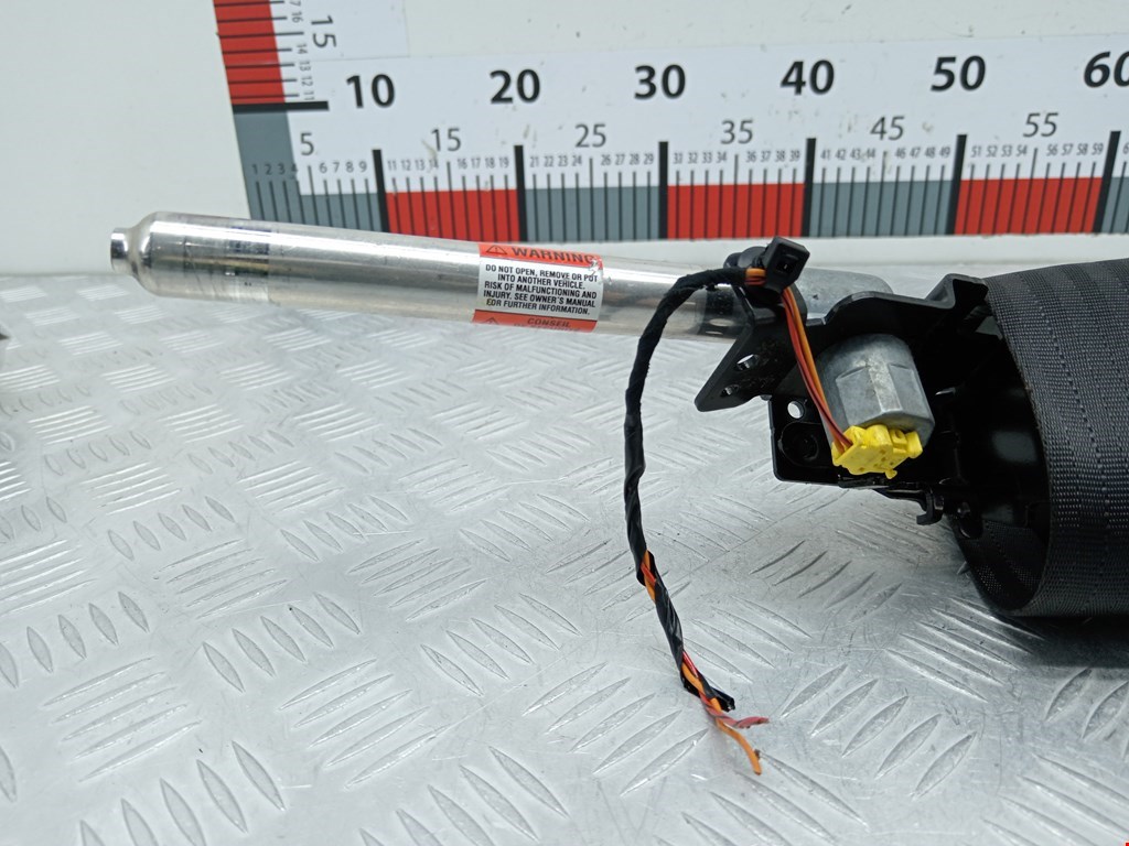 Ремень безопасности передний правый VOLVO C30 2006-2013