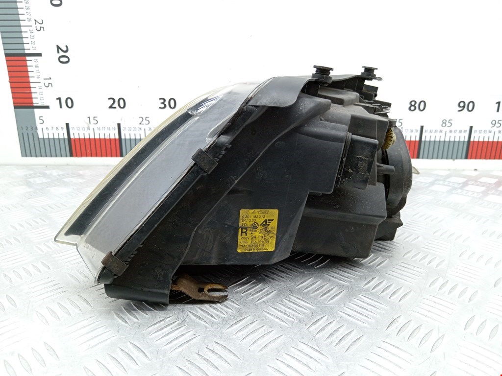 Фара правая SEAT Alhambra 1996-2010