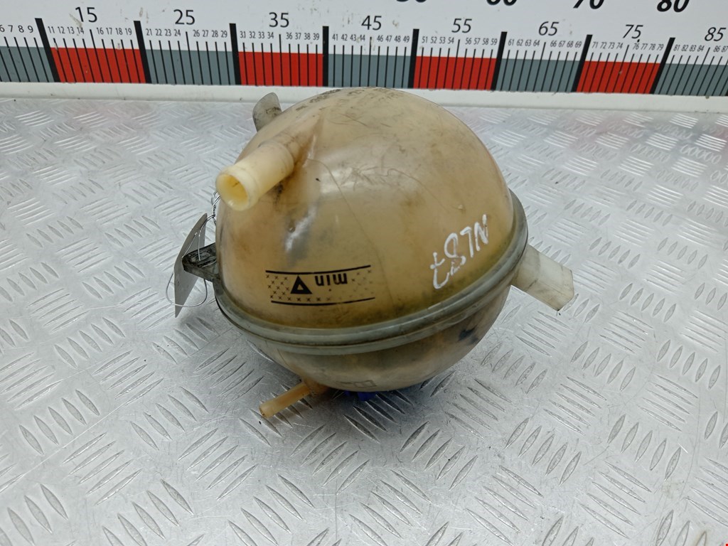 Бачок расширительный VOLKSWAGEN Passat B6 2005-2011