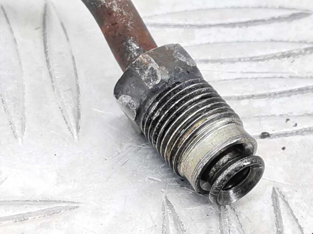 Трубка нагнетателя MITSUBISHI L200 K6,K7 1996-2006