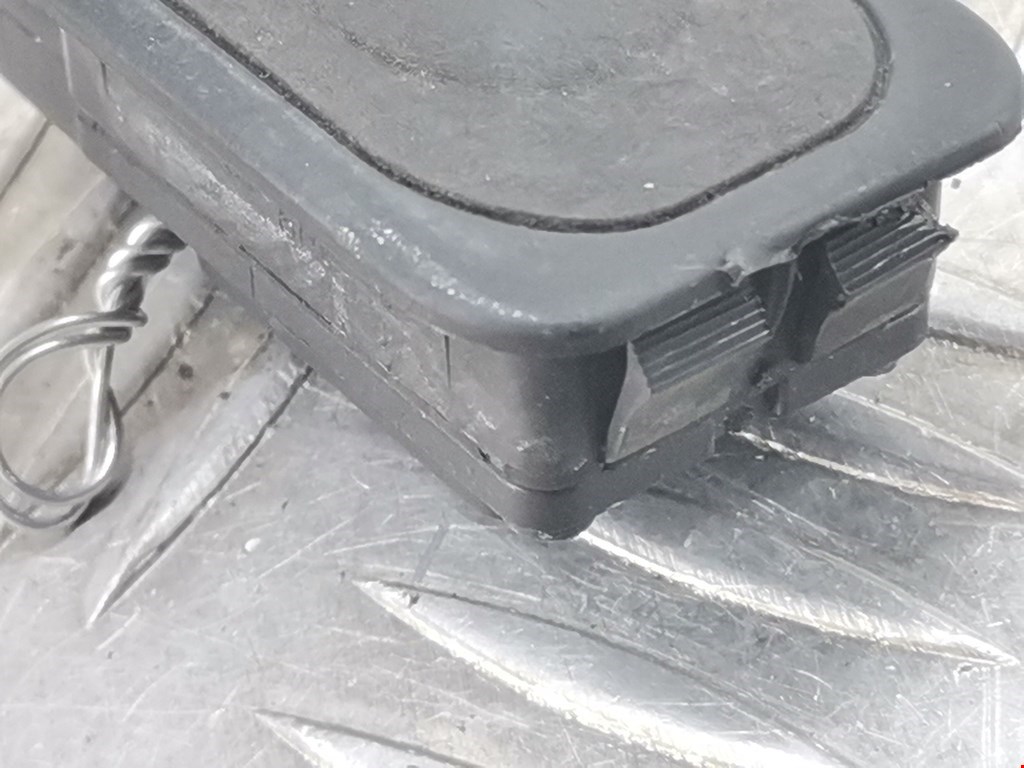 Ручка двери багажника наружная FORD Kuga 2008-2012