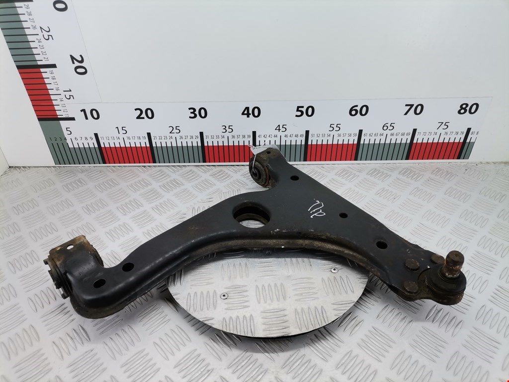 Рычаг передний правый OPEL Astra G 1998-2005