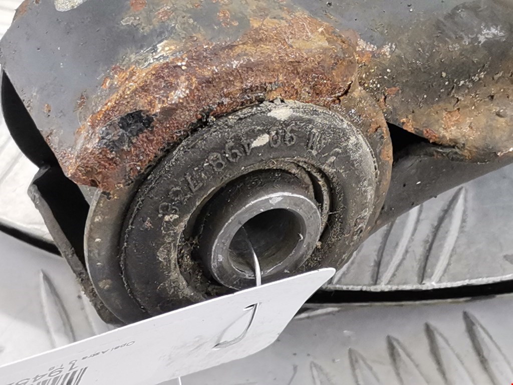 Рычаг передний правый OPEL Astra G 1998-2005