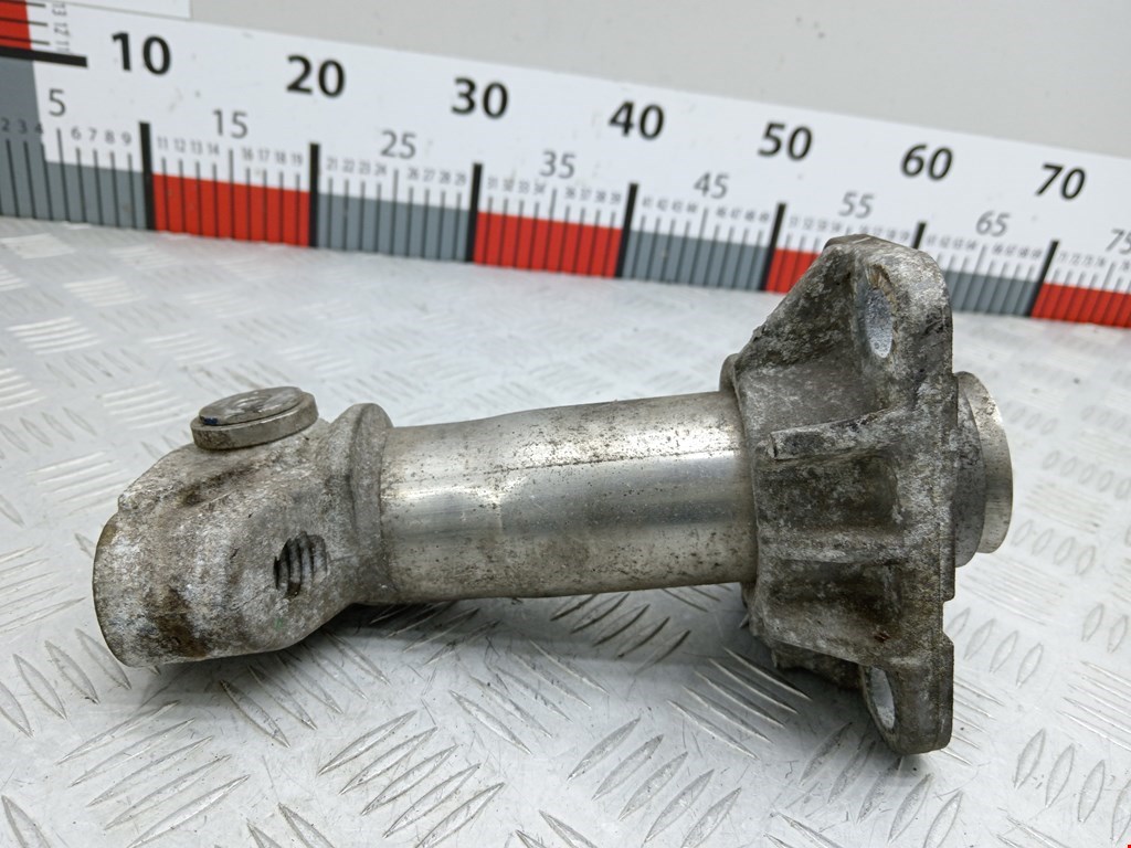 Отбойник бампера передний правый Audi A4 B6 (2000-2006)