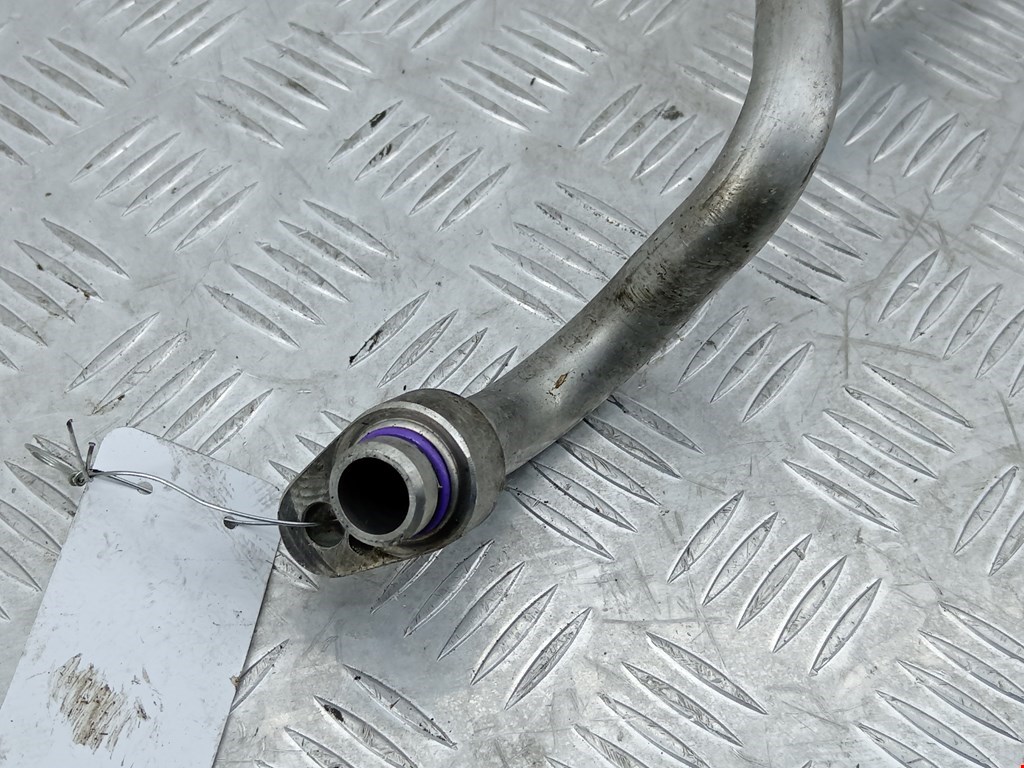 Трубка кондиционера AUDI A4 B6 2001-2005