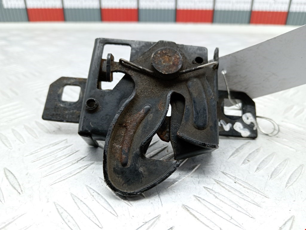Замок капота SEAT Alhambra 1996-2010