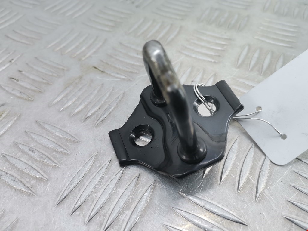 Замок багажника (крышки двери) TOYOTA Prius II XW20 2003-2012