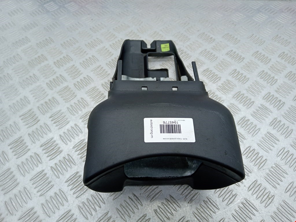 Кожух рулевой колонки Volvo C30 1 (2006-2013)