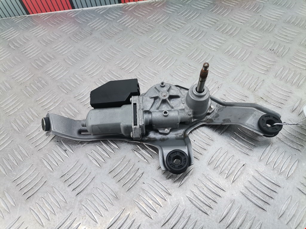 Моторчик стеклоочистителя задний TOYOTA Prius III XW30 2009-2015