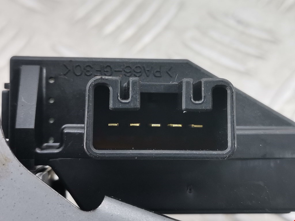 Моторчик стеклоочистителя задний TOYOTA Prius III XW30 2009-2015