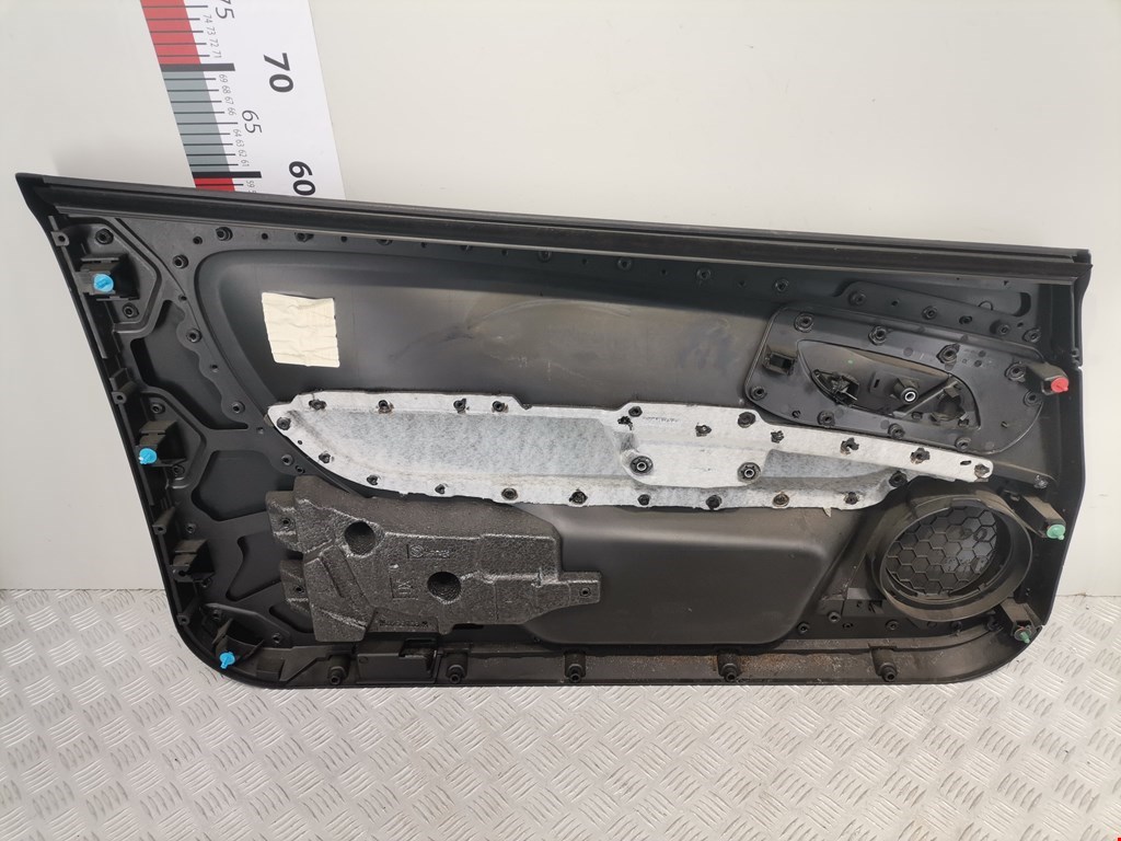 Обшивка двери передняя правая FIAT Grande Punto 2005-2009