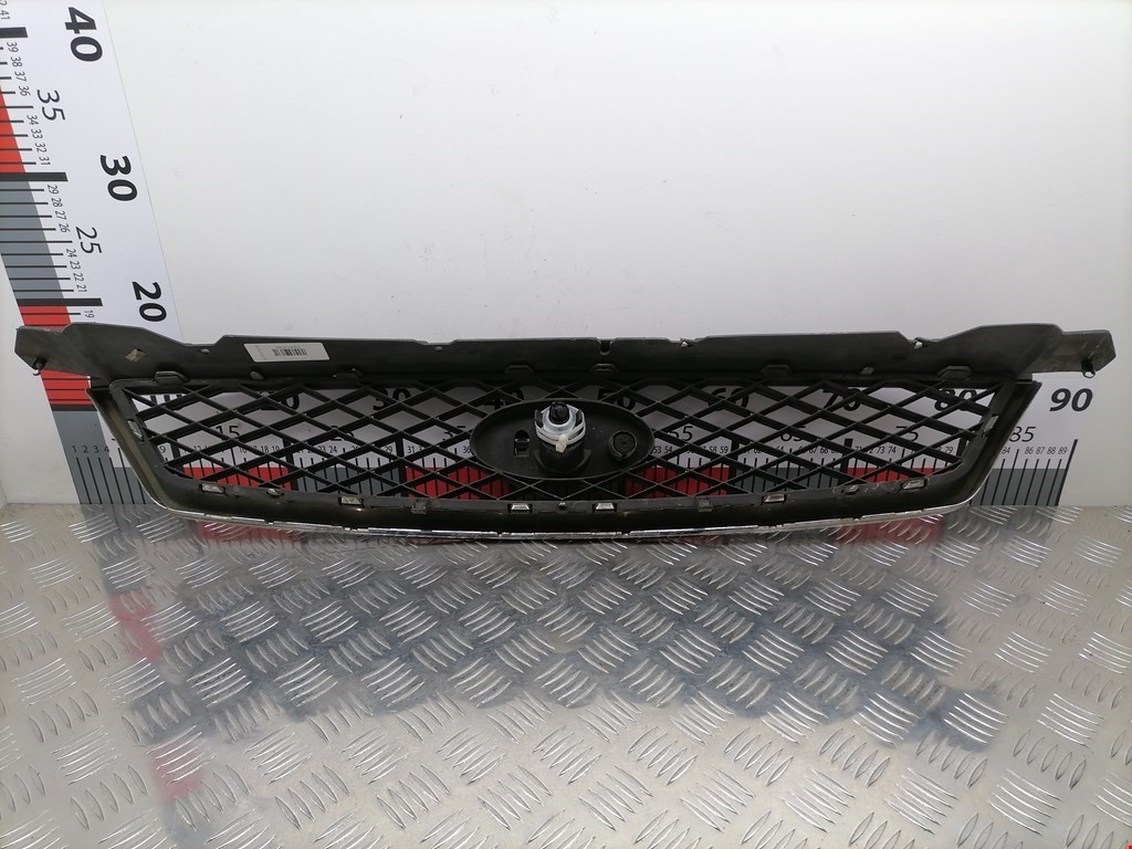 Решетка радиатора FORD Focus II 2005-2011