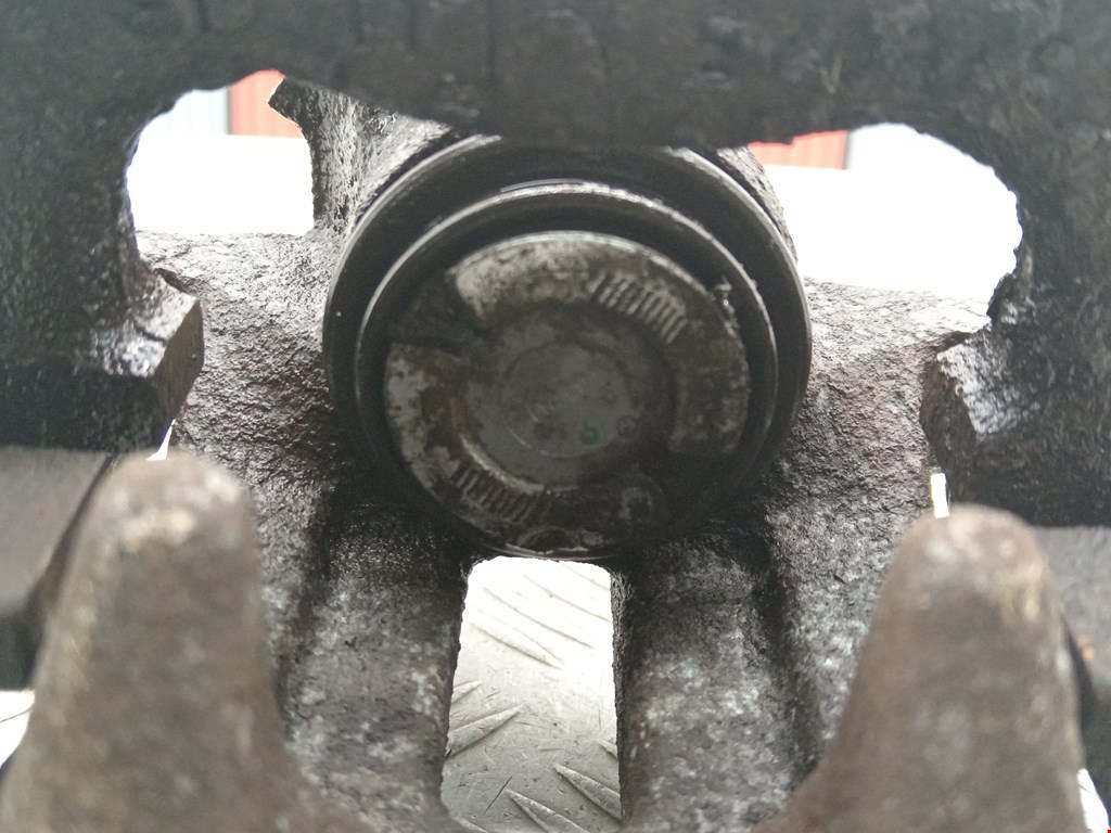 Суппорт задний правый AUDI A4 B6 2001-2005