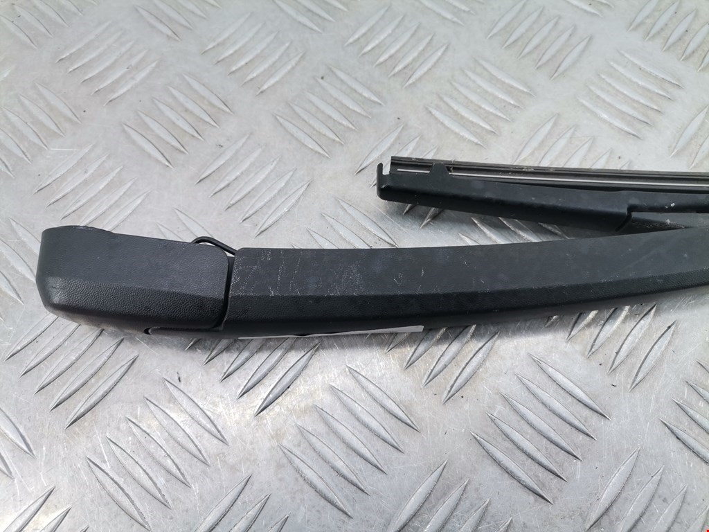 Поводок дворника задний (заднего) KIA Sorento 2009-2021