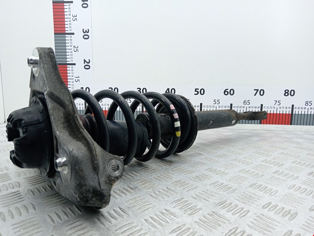 Амортизатор передний левый AUDI A4 B6 2001-2005