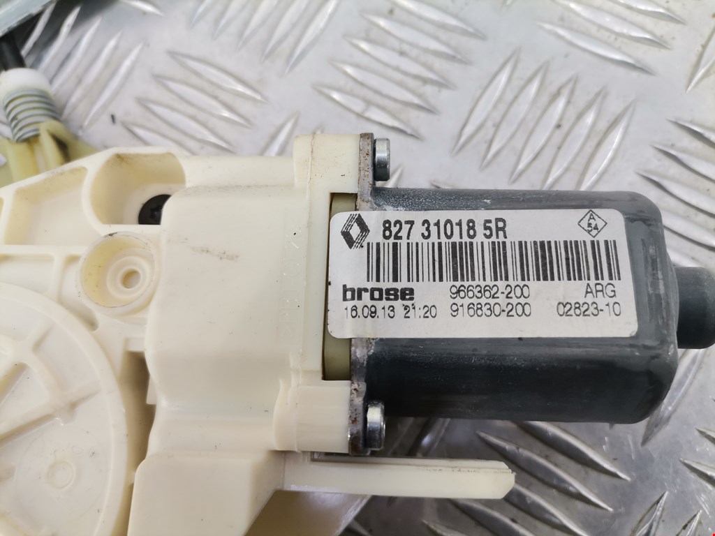 Стеклоподъемник задний левый RENAULT Megane III 2009-2016