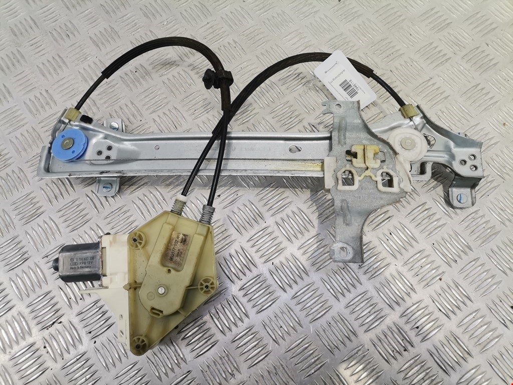 Стеклоподъемник задний левый RENAULT Megane III 2009-2016