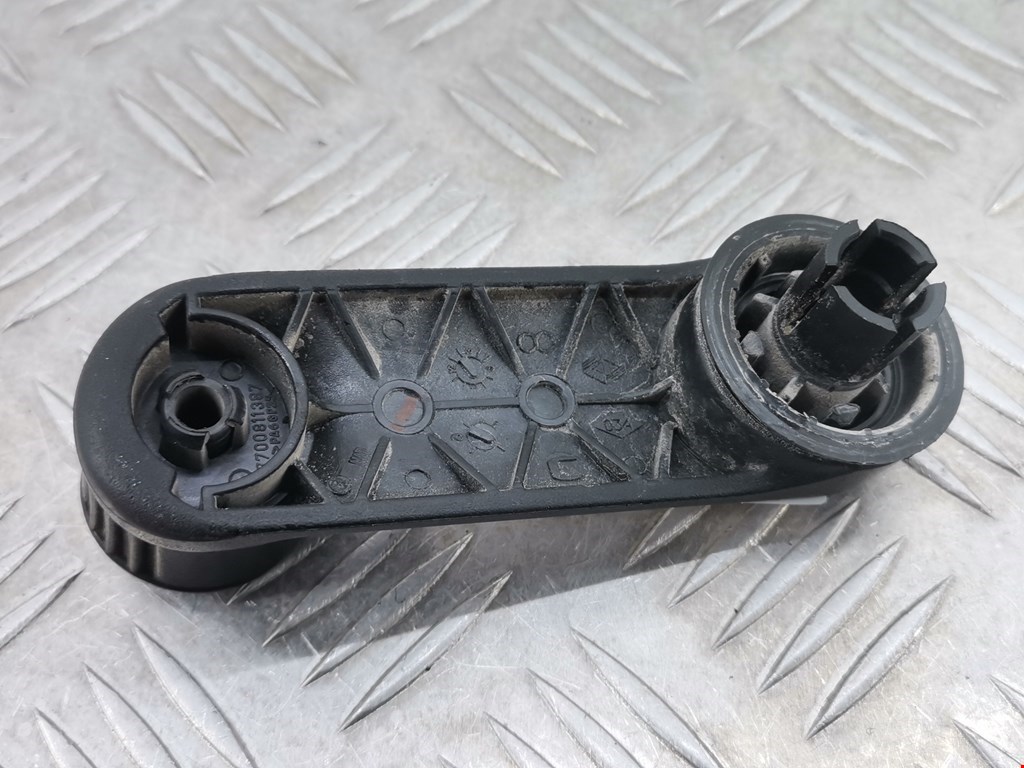 Ручка стеклоподъемника RENAULT Kangoo 1997-2008