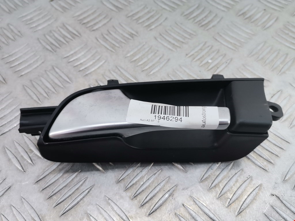 Ручка дверная передняя внутренняя левая AUDI A3 8P 2003-2013