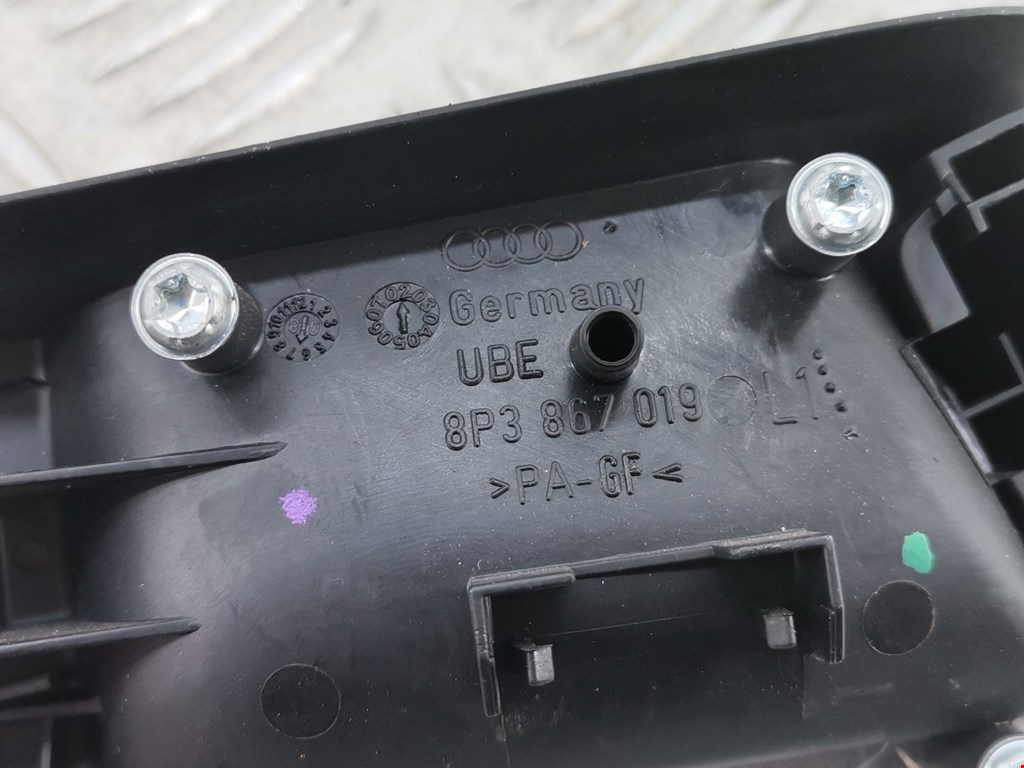 Ручка дверная передняя внутренняя левая AUDI A3 8P 2003-2013